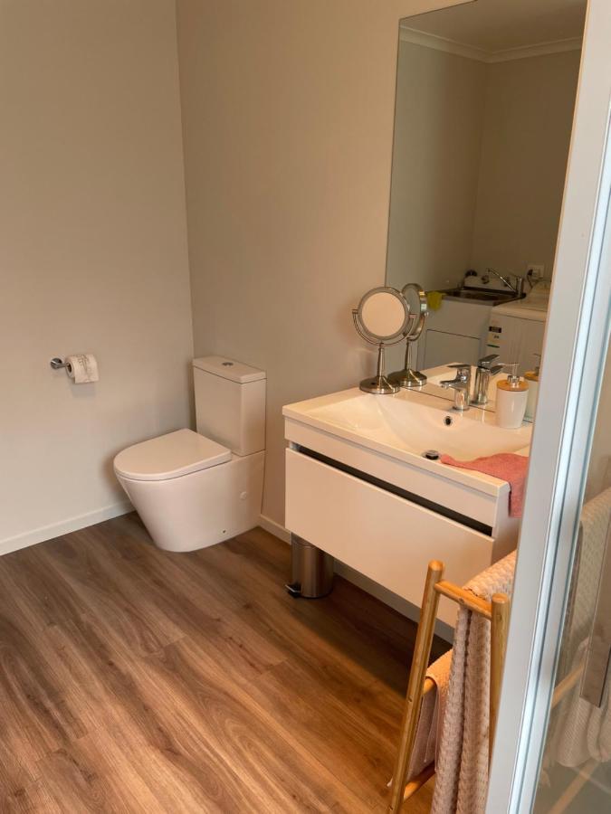 Modern studio apartment Motueka Esterno foto